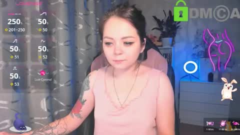 Snapshot of asima_ chatting on 10.24.25 Asima online show from 10.24.25