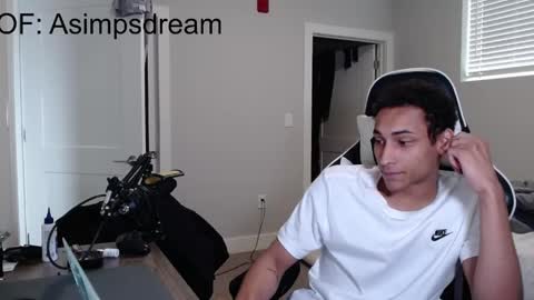 asimpsdream online show from 04.25.26