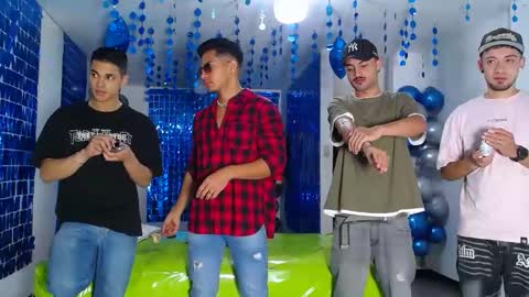 THOMAS AND DAMIAND online show from 02.17.25