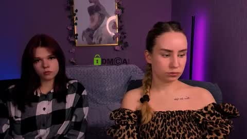 Snapshot of asol_muah chatting on 12.22.25 Asol online show from 12.22.25