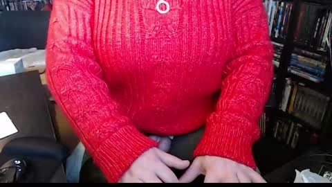 Snapshot of aspen_vale chatting on 12.14.24 Aspen Vale online show from 12.14.24