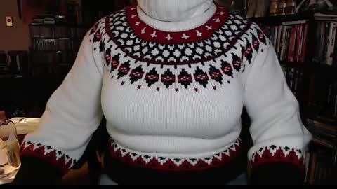 Snapshot of aspen_vale chatting on 12.22.24 Aspen Vale online show from 12.22.24