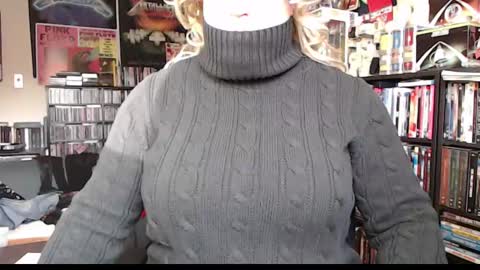 Snapshot of aspen_vale chatting on 12.27.24 Aspen Vale online show from 12.27.24