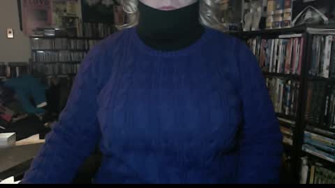 Snapshot of aspen_vale chatting on 01.01.25 Aspen Vale online show from 01.01.25