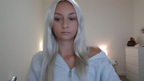 Snapshot of aspenaries chatting on 10.29.25 Aspen Aries online show from 10.29.25