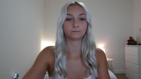 Snapshot of aspenaries chatting on 10.30.25 Aspen Aries online show from 10.30.25