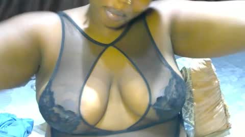 assplaybuttom online show from 11.10.25