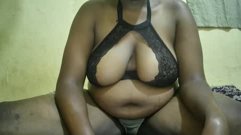 Snapshot of assbaby5 chatting on 09.29.25 assbaby5 online show from 09.29.25