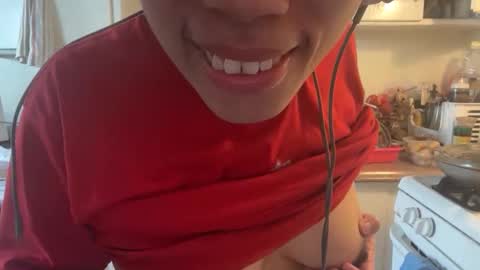 Snapshot of assert32 chatting on 12.14.25 Patty online show from 12.14.25