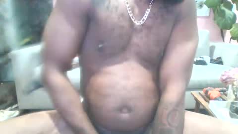 Snapshot of asshounder chatting on 01.14.25 Derrick dayne online show from 01.14.25