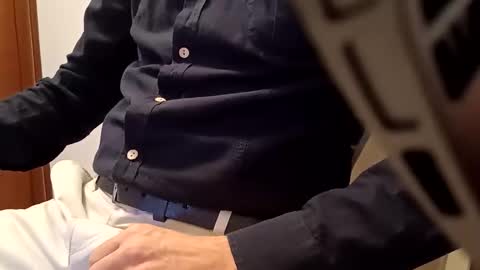 Snapshot of asssssssssseater6947 chatting on 09.28.25 asssssssssseater6947 online show from 09.28.25