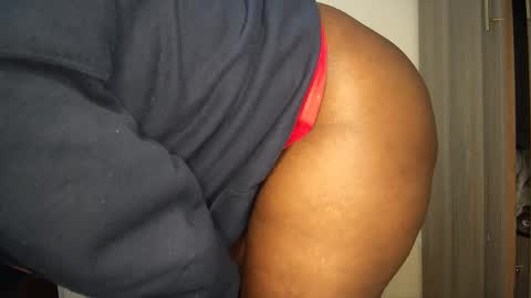 shee online show from 04.23.26