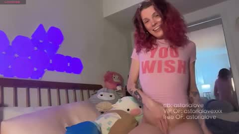 Snapshot of astorialove chatting on 02.21.26 AstoriaLove online show from 02.21.26