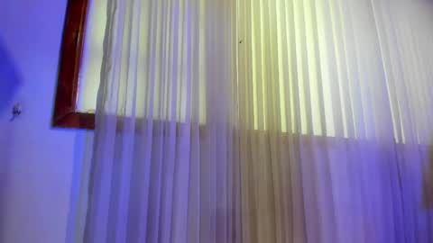 Astra Glows Cam online show from 04.17.26