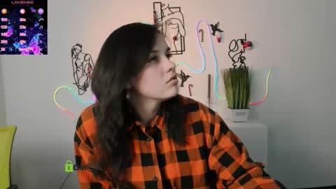 Snapshot of astra_opal chatting on 01.14.26 astra opal online show from 01.14.26