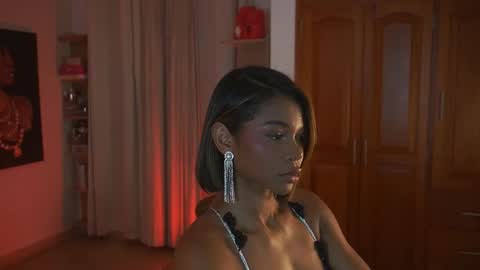 Snapshot of astrea_1 chatting on 10.31.25 Astrea online show from 10.31.25