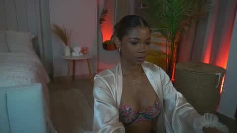 Snapshot of astrea_1 chatting on 11.26.25 Astrea online show from 11.26.25