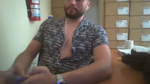 Snapshot of astro_boy_01 chatting on 12.04.24 astro_boy_01 online show from 12.04.24