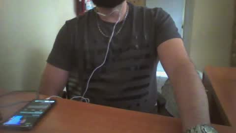 Snapshot of astro_boy_01 chatting on 09.08.25 astro_boy_01 online show from 09.08.25