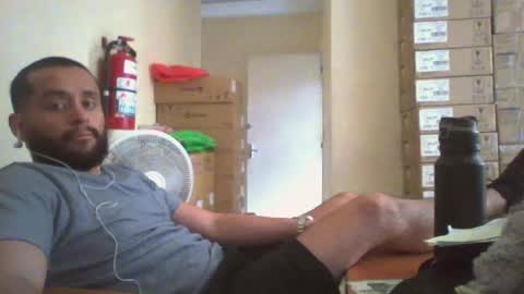 Snapshot of astro_boy_01 chatting on 09.09.25 astro_boy_01 online show from 09.09.25