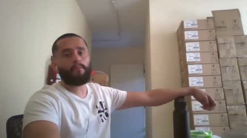 Snapshot of astro_boy_01 chatting on 10.17.25 astro_boy_01 online show from 10.17.25