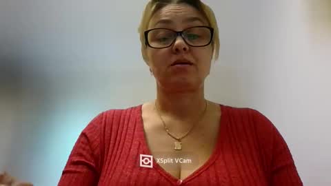 Snapshot of atanasiaxxx chatting on 09.27.25 Atanasia online show from 09.27.25