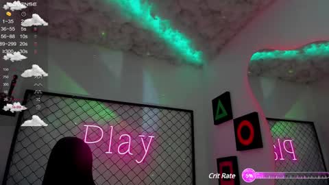 Snapshot of atenea_klett_ chatting on 02.17.25 ATENEA online show from 02.17.25