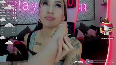 Snapshot of atenea_klett_ chatting on 02.25.25 ATENEA online show from 02.25.25