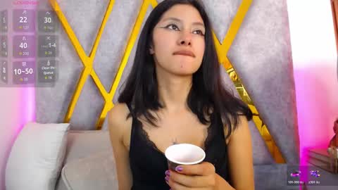 Athenea online show from 04.17.26