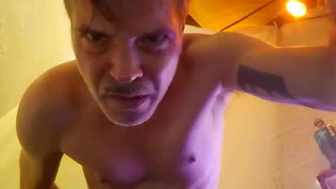 Snapshot of athandrew chatting on 11.11.25 jonnyandrew online show from 11.11.25