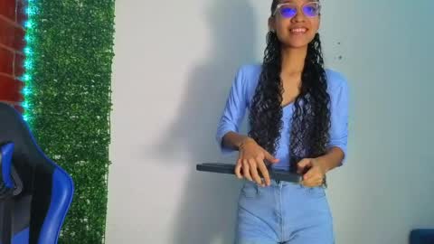 Athenea online show from 03.29.26