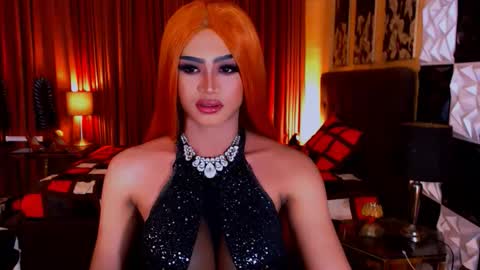 Snapshot of athisamoore chatting on 11.01.25 athisamoore online show from 11.01.25