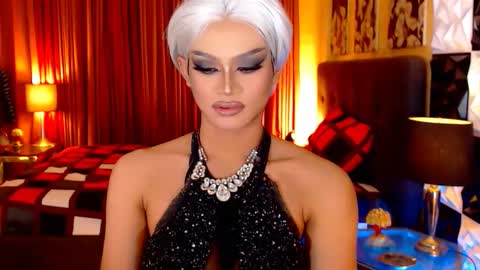 Snapshot of athisamoore chatting on 11.02.25 athisamoore online show from 11.02.25