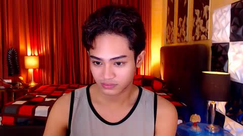 Snapshot of athisamoore chatting on 11.06.25 athisamoore online show from 11.06.25