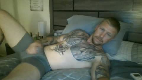 Snapshot of athletic_skater779 chatting on 07.01.26 AthleticWhiteboy777 online show from 07.01.26