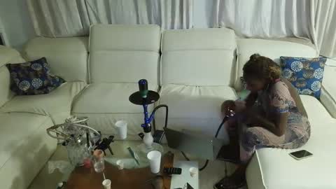 Lovely and Japan online show from 04.24.26