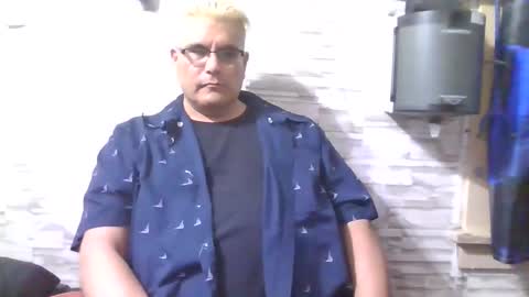 A online show from 02.01.25