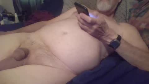 Snapshot of atsluber chatting on 09.17.25 atsluber online show from 09.17.25