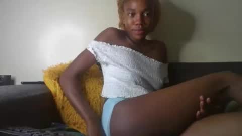 Snapshot of attained_option chatting on 11.26.25 attained online show from 11.26.25