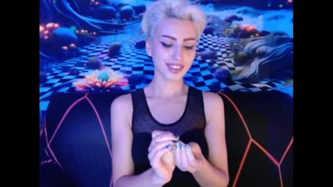 Snapshot of aubrey_rock chatting on 12.12.24 Aubrey online show from 12.12.24