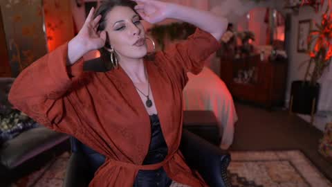 Audrey online show from 12.16.24