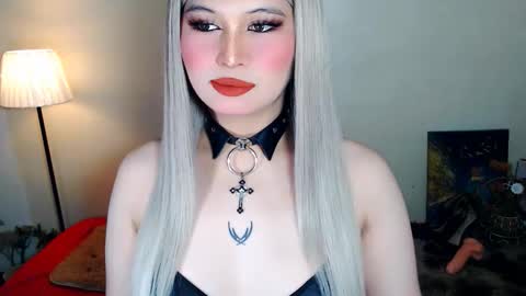 Audrey online show from 02.12.26