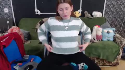 Verona nika online show from 10.25.25