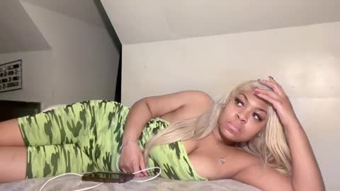 aunyxxx online show from 02.11.25