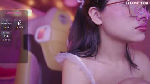 aura_rouss online show from 02.11.26