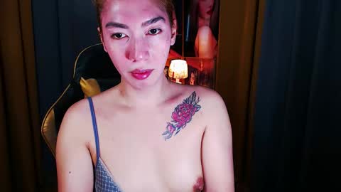 Miss awra online show from 05.14.26