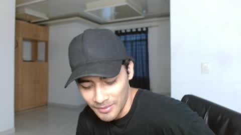 Snapshot of aureliv1 chatting on 05.29.26 Aureliano online show from 05.29.26