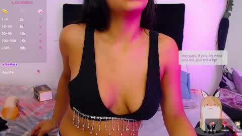 Snapshot of aurelynegp chatting on 09.27.25 aurelynegp online show from 09.27.25