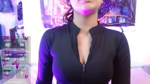 Snapshot of aurelynegp chatting on 10.16.25 aurelynegp online show from 10.16.25