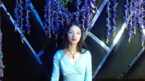 aurora online show from 09.12.25